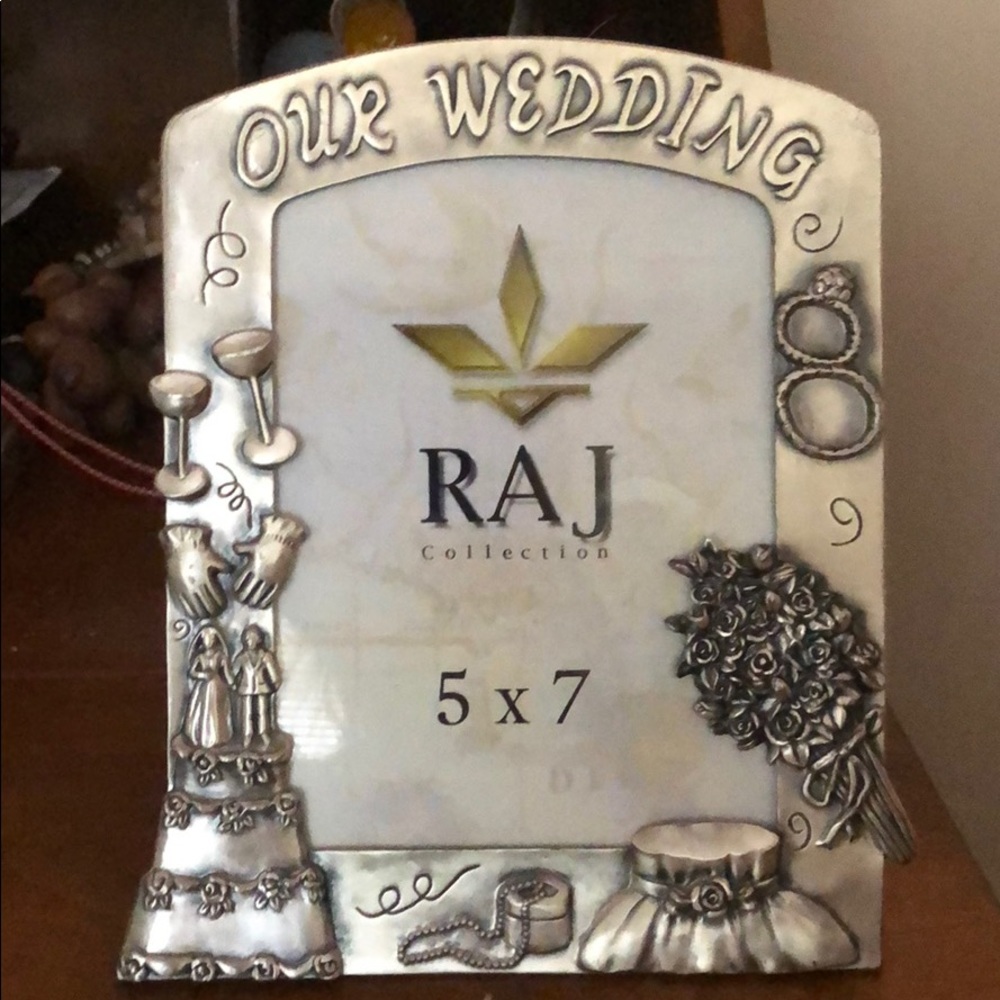 Our wedding picture frame